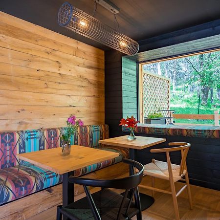 1740 Boutique Hotel Kazbegi מראה חיצוני תמונה