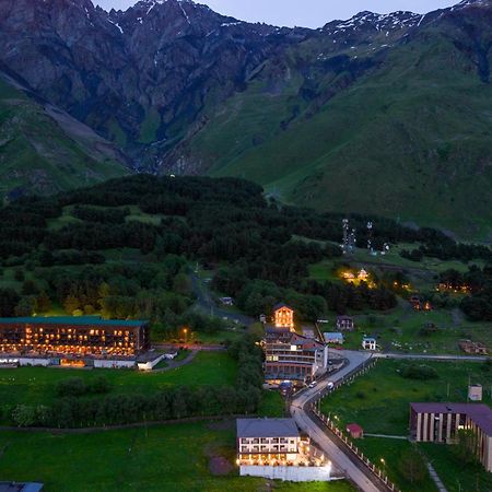 1740 Boutique Hotel Kazbegi מראה חיצוני תמונה