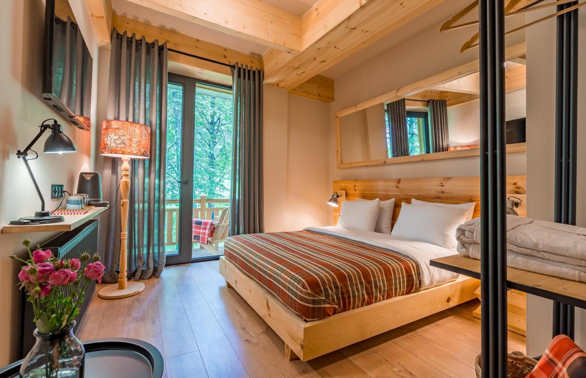 1740 Boutique Hotel Kazbegi מראה חיצוני תמונה